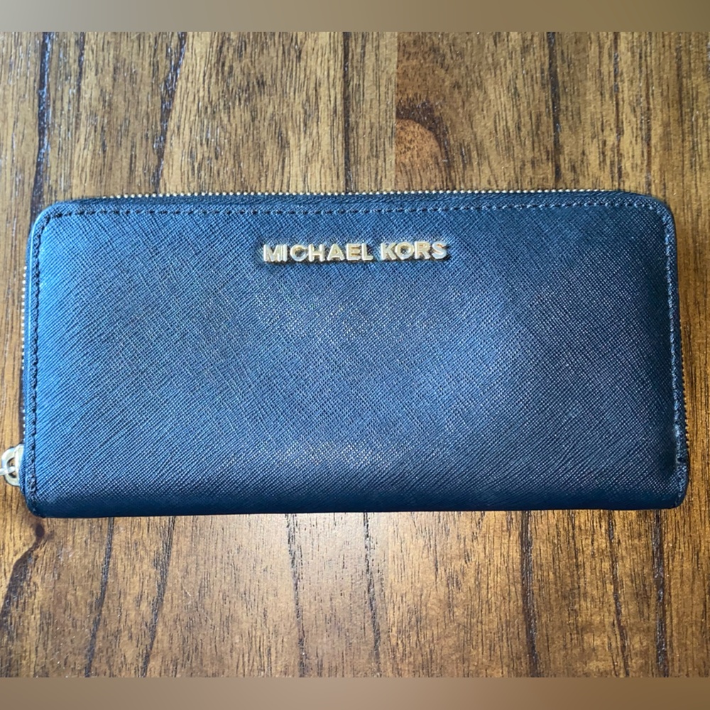 🖤Michael Kors Wallet